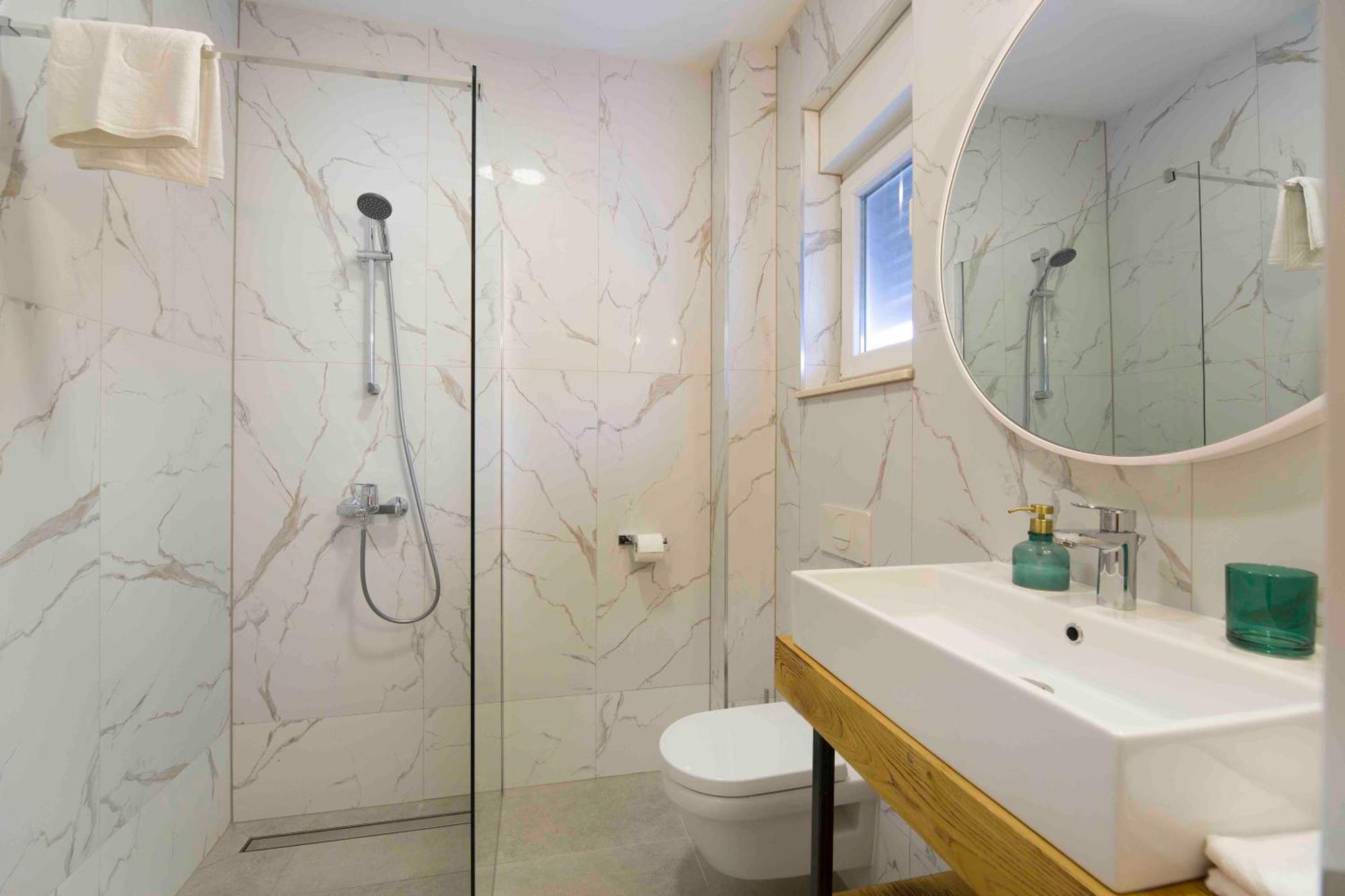 Hotel Bulli Croatia Donji Seget Habitación foto